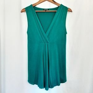 Daisy Fuentes Sleeveless Top